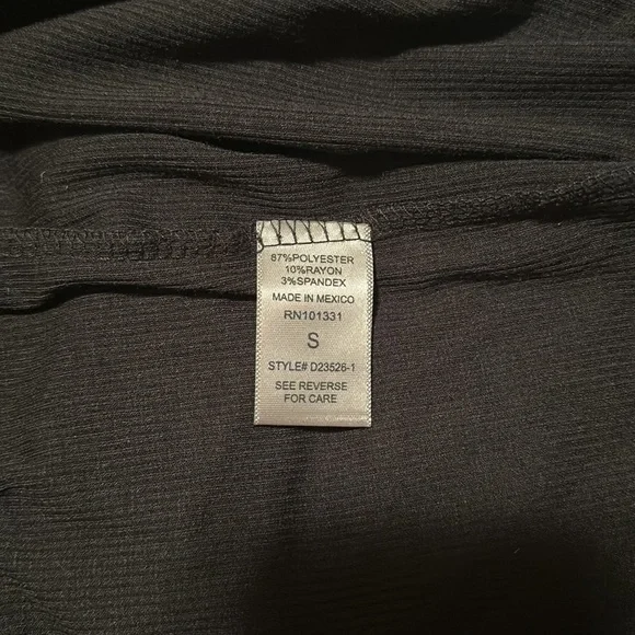 Black Dress - Picture 5 of 5